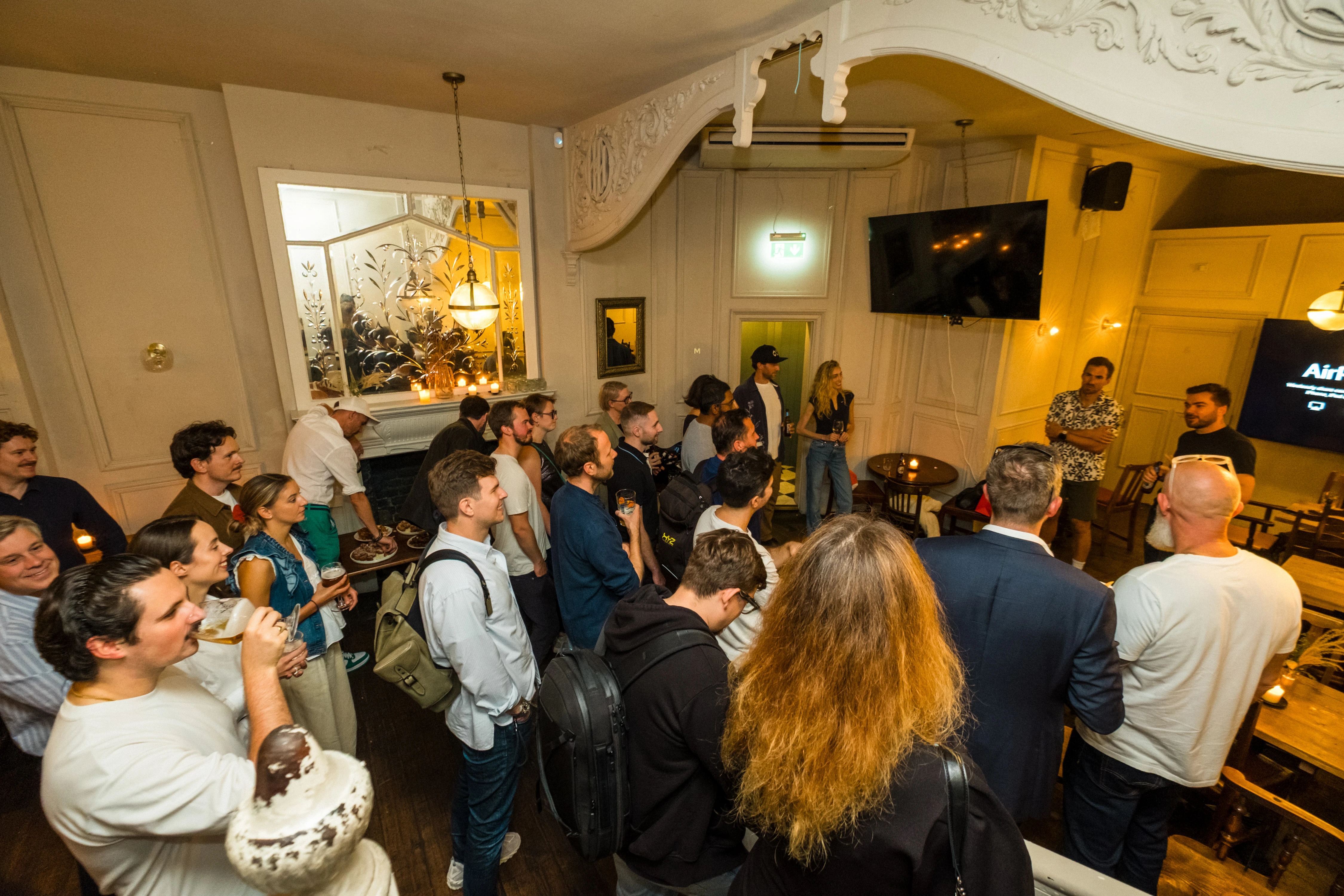 Planet A Ventures Meetup London - Overhead view of the private room as the meetup fills up
